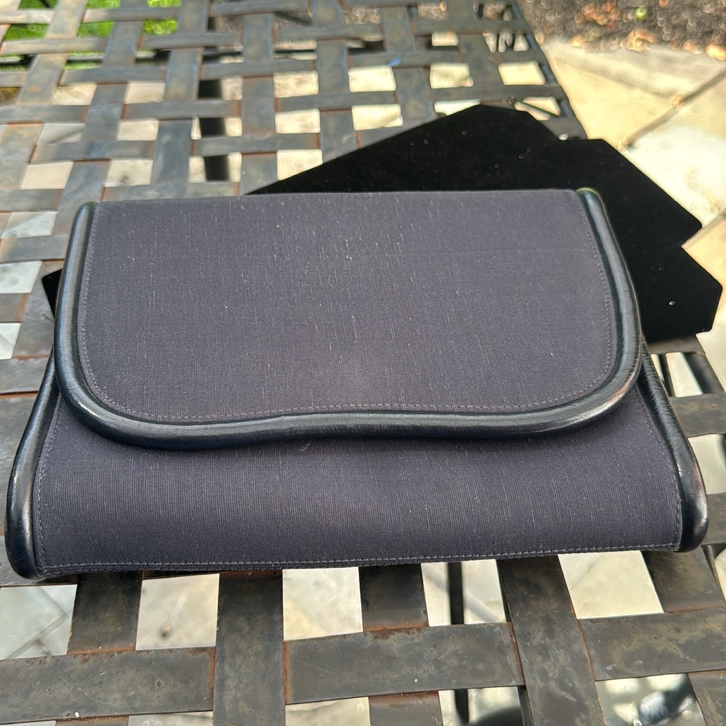 Bag Stuart Weitzman Navy Blue Bag With Gold Accents